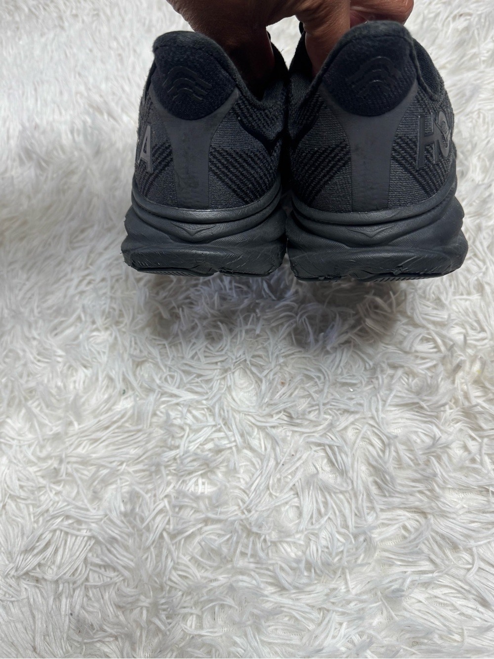 HOKA Clifton 9 running shoes All Black - Picture 6 of 6